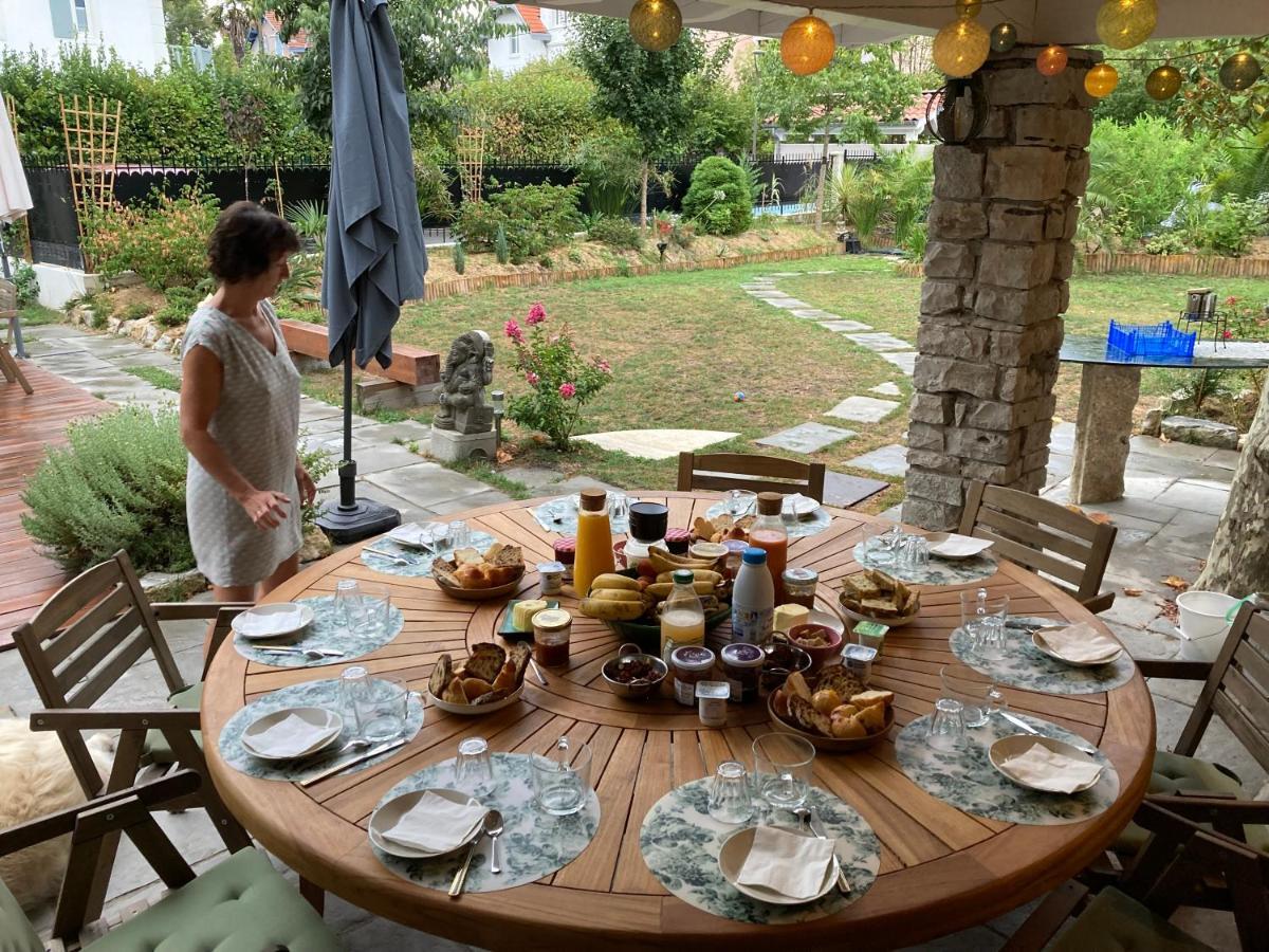 Villa Ajna Байон Екстериор снимка