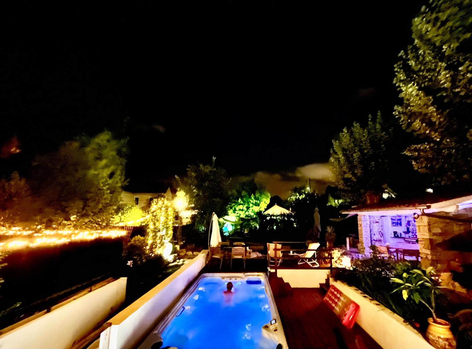 Villa Ajna Байон Екстериор снимка